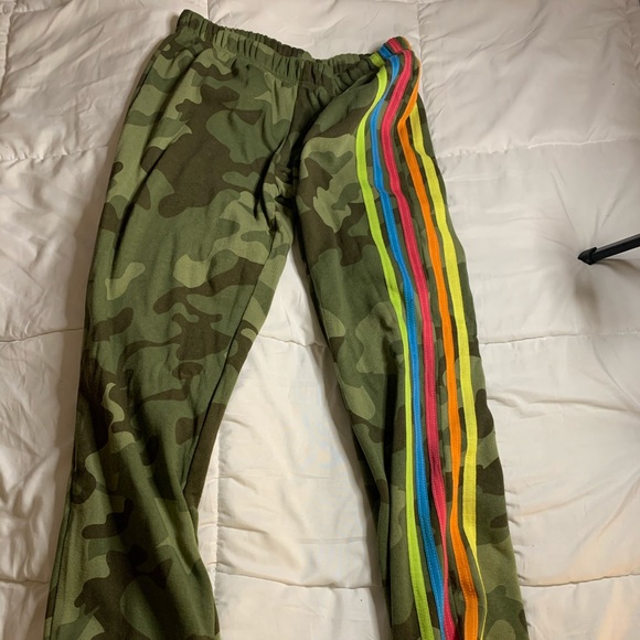 Pants - Camo Colorful Sweatpants